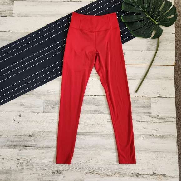 Girlfriend Collective Float Ultralight Leggings High Rise Red Size Small - Picture 6 of 6